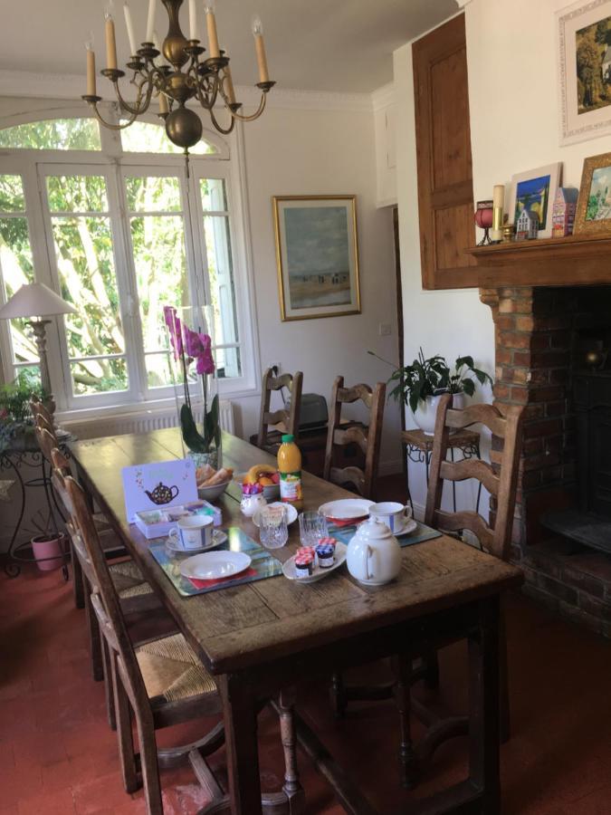 Au Charme Des Pommiers Bed & Breakfast Thiberville Luaran gambar