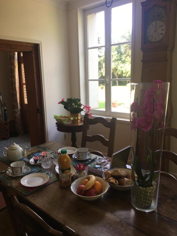 Au Charme Des Pommiers Bed & Breakfast Thiberville Luaran gambar